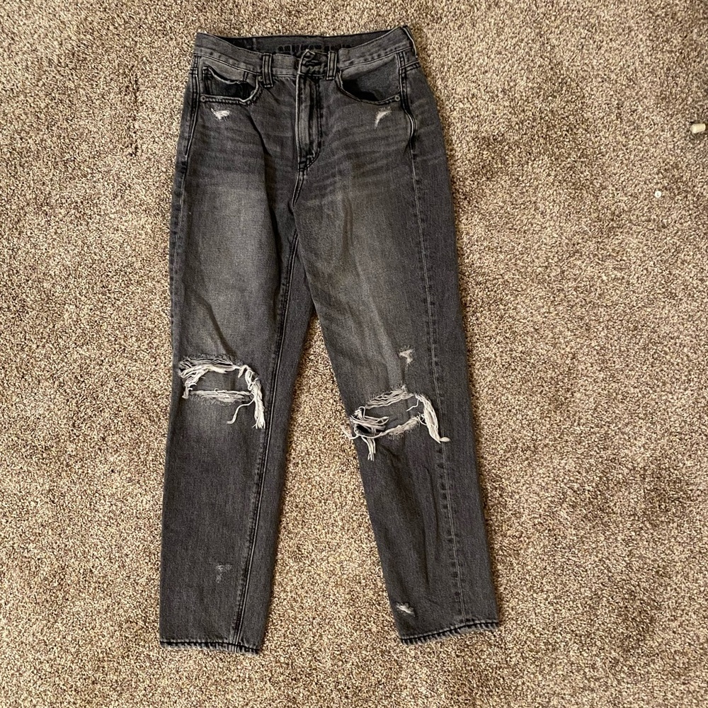 American Eagle Mom Jeans